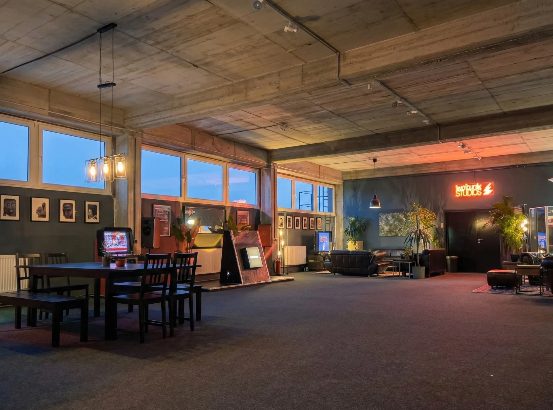 twofoursix foyer · Wide view
