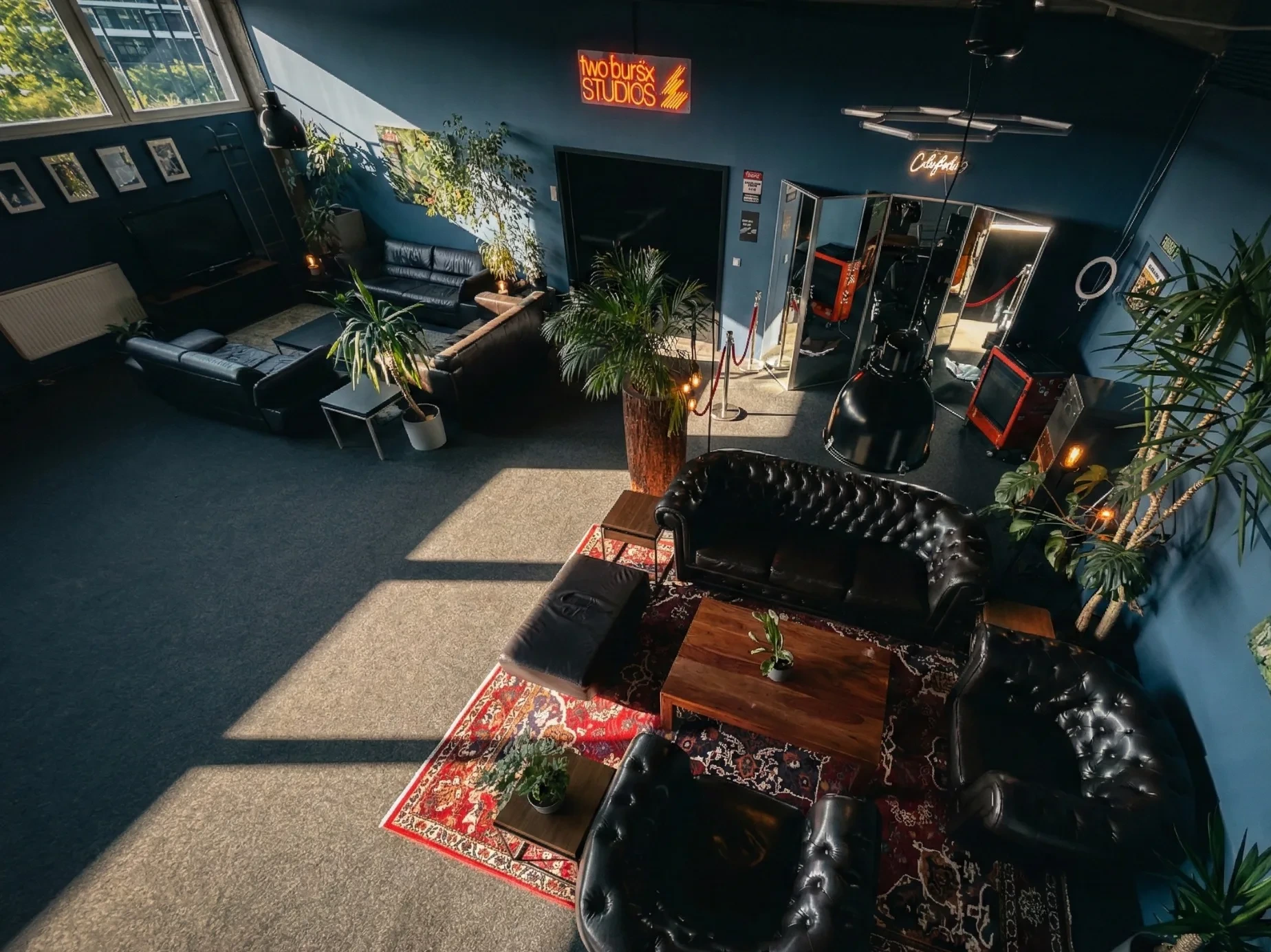 twofoursix foyer · Stage