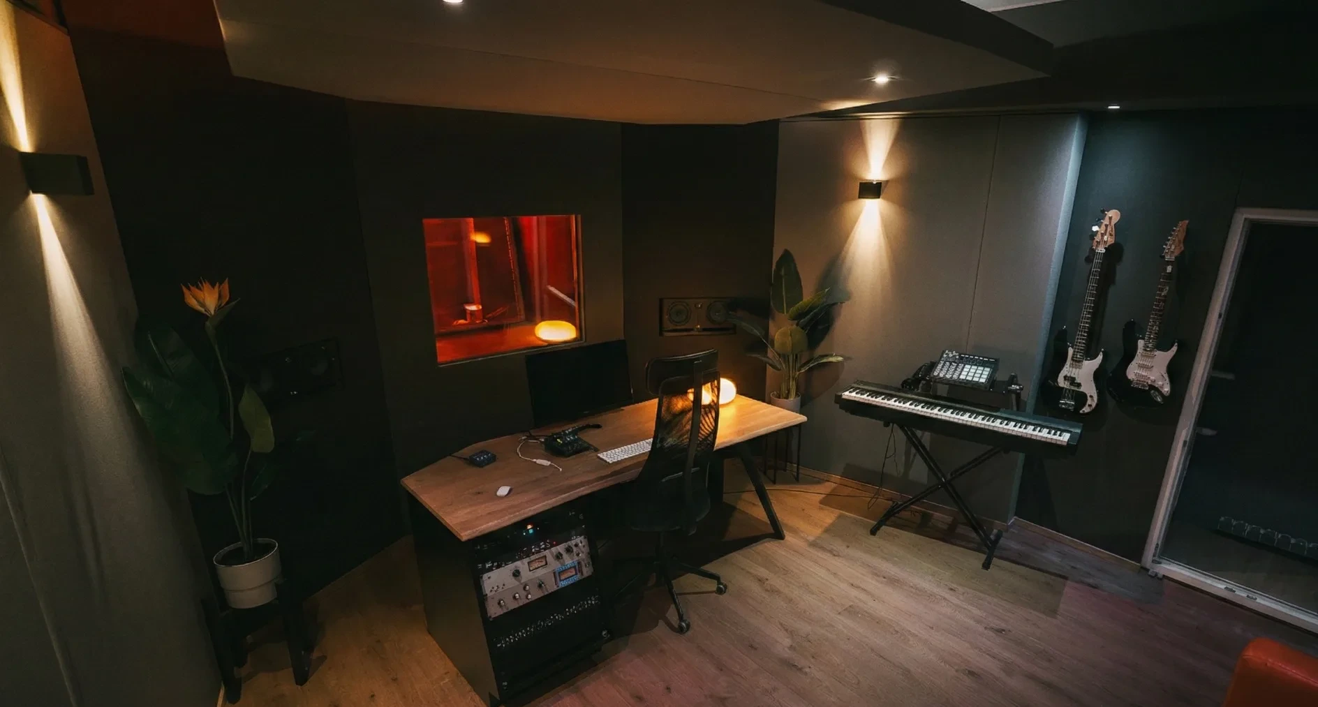 Regie – twofoursix Studios